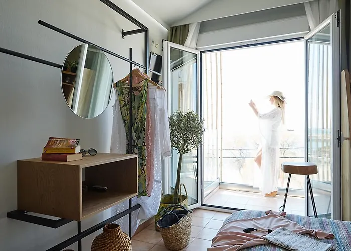 Menel The Tree House- Adults Only 2* Limenária